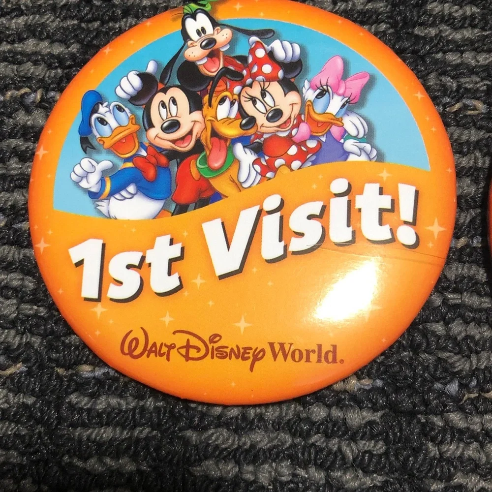 🛍️ Disney Orange 1st Visit Buttons